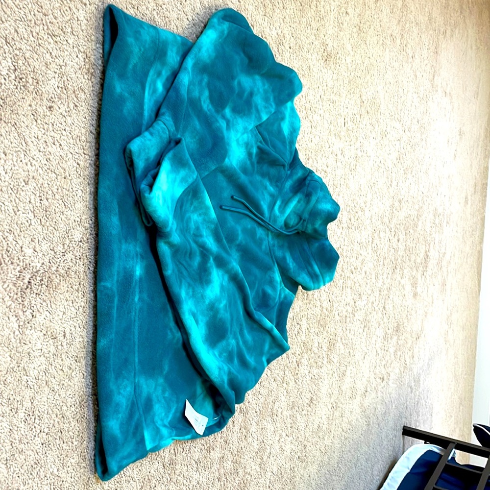 NWT Old Navy Go Warm Essential Fleece